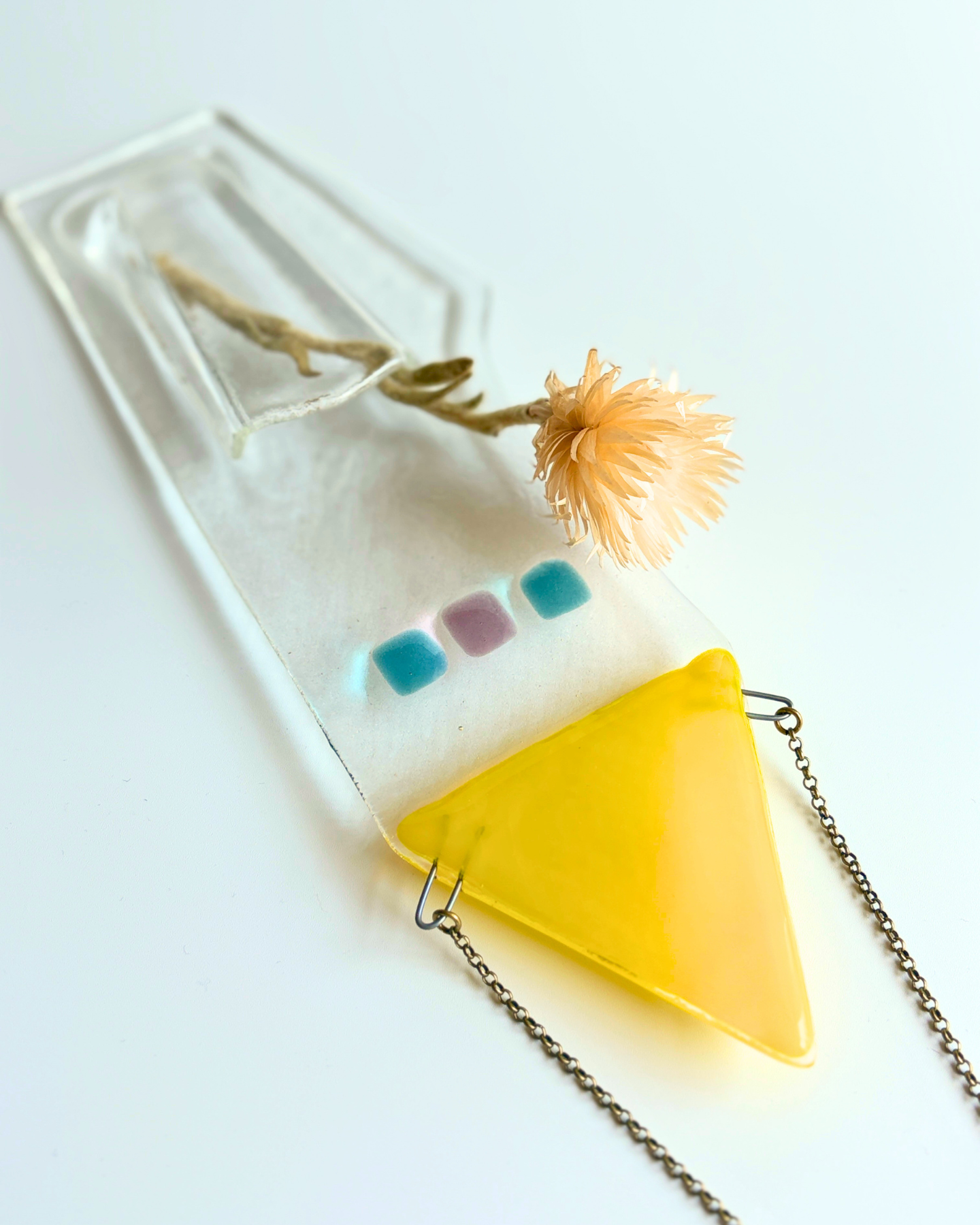 hanging house yellow, ドライフラワー付