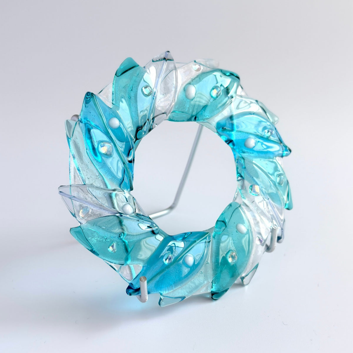 クリスマスリース Ice Blue, スタンド付