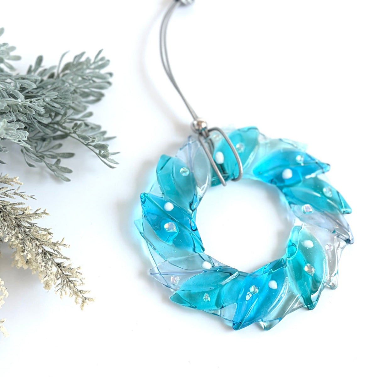 クリスマスリース Ice Blue, スタンド付